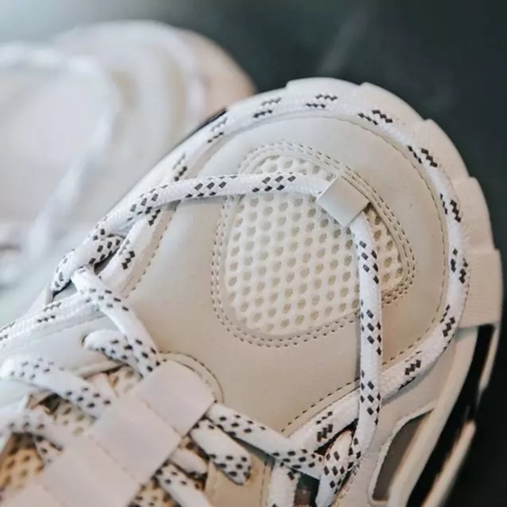 "SHAKYANO" RUNNERS - Picture 6 of 7